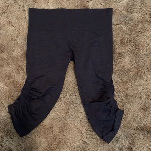 Lululemon cropped leggings